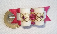 3 perles de cristal Swarovski et rocailles.