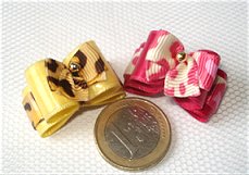 Petites perles métal.