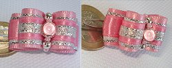 Véritable perle magique, deux petites coupoles, deux en métal argent et rocailles.
